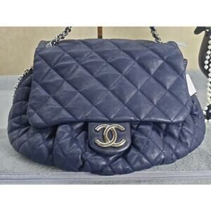 Auth CHANEL Navy Blue Quilted Leather Shoulder Bag CC Logo Flap Ruched Rare